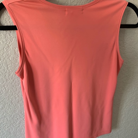 Coral top - Picture 3 of 4